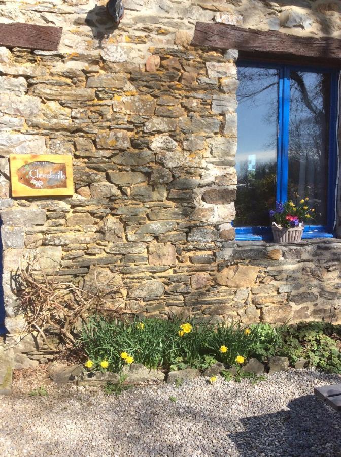 Le Boterff Gites Et Camping Saint-Mayeux Eksteriør billede